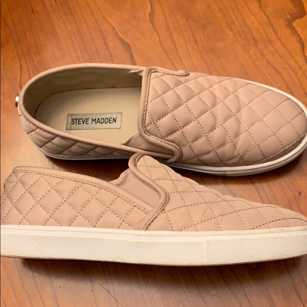 Steve Madden slip ons, Rose Gold - Picture 3 of 4